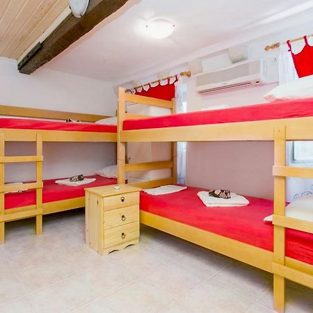 The City Place Hostel Dubrovnik Exterior photo
