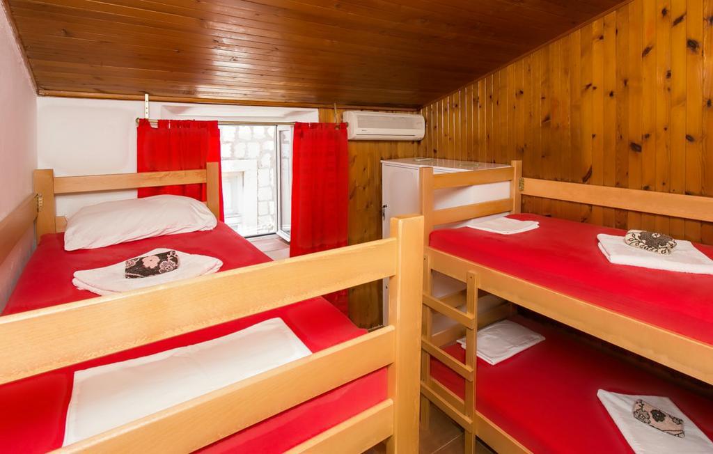 The City Place Hostel Dubrovnik Exterior photo